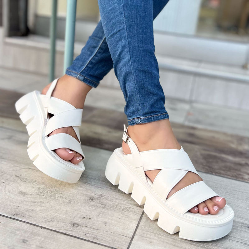 Sandalia Comfort Cross 3